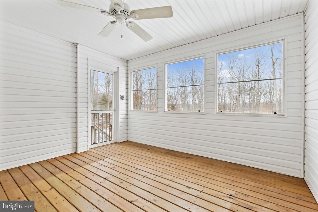 5297 TRUE BLUE ROAD