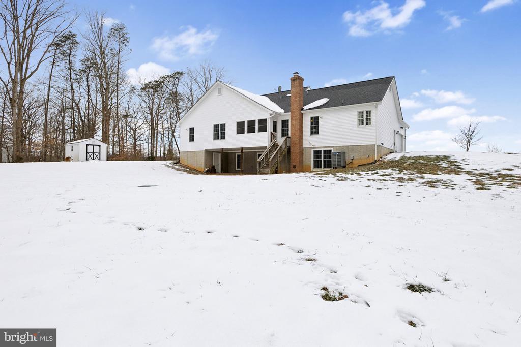 5297 TRUE BLUE ROAD