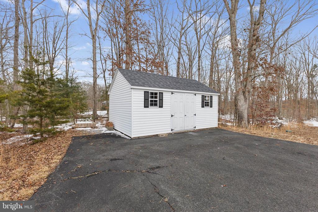 5297 TRUE BLUE ROAD