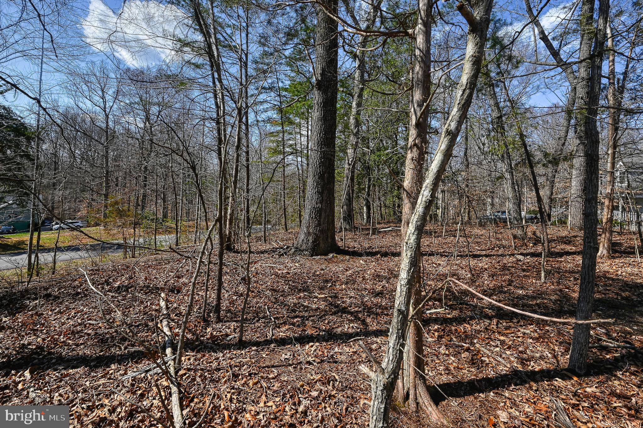 5304 WYNDEMERE CIRCLE