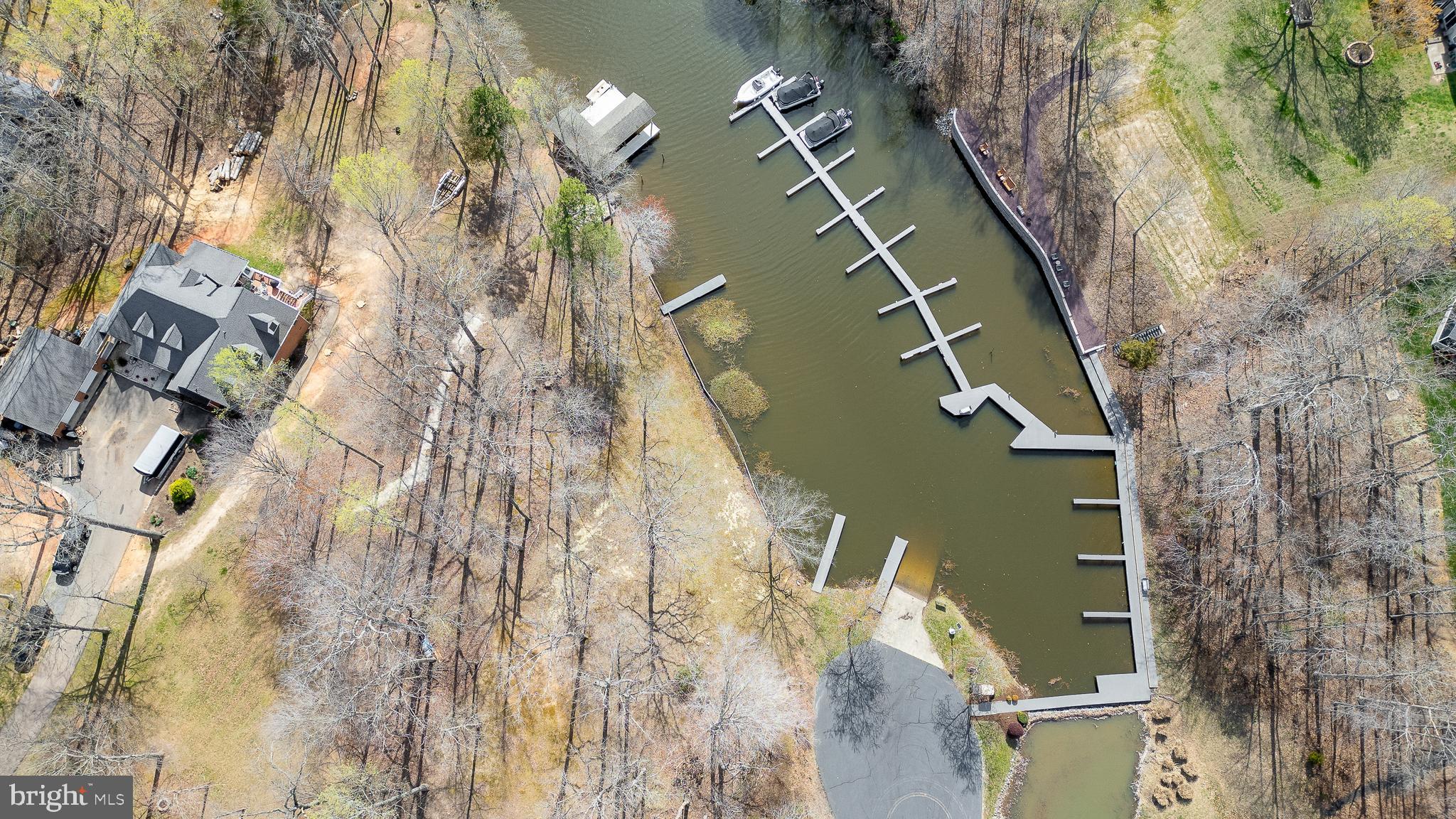 5304 WYNDEMERE CIRCLE