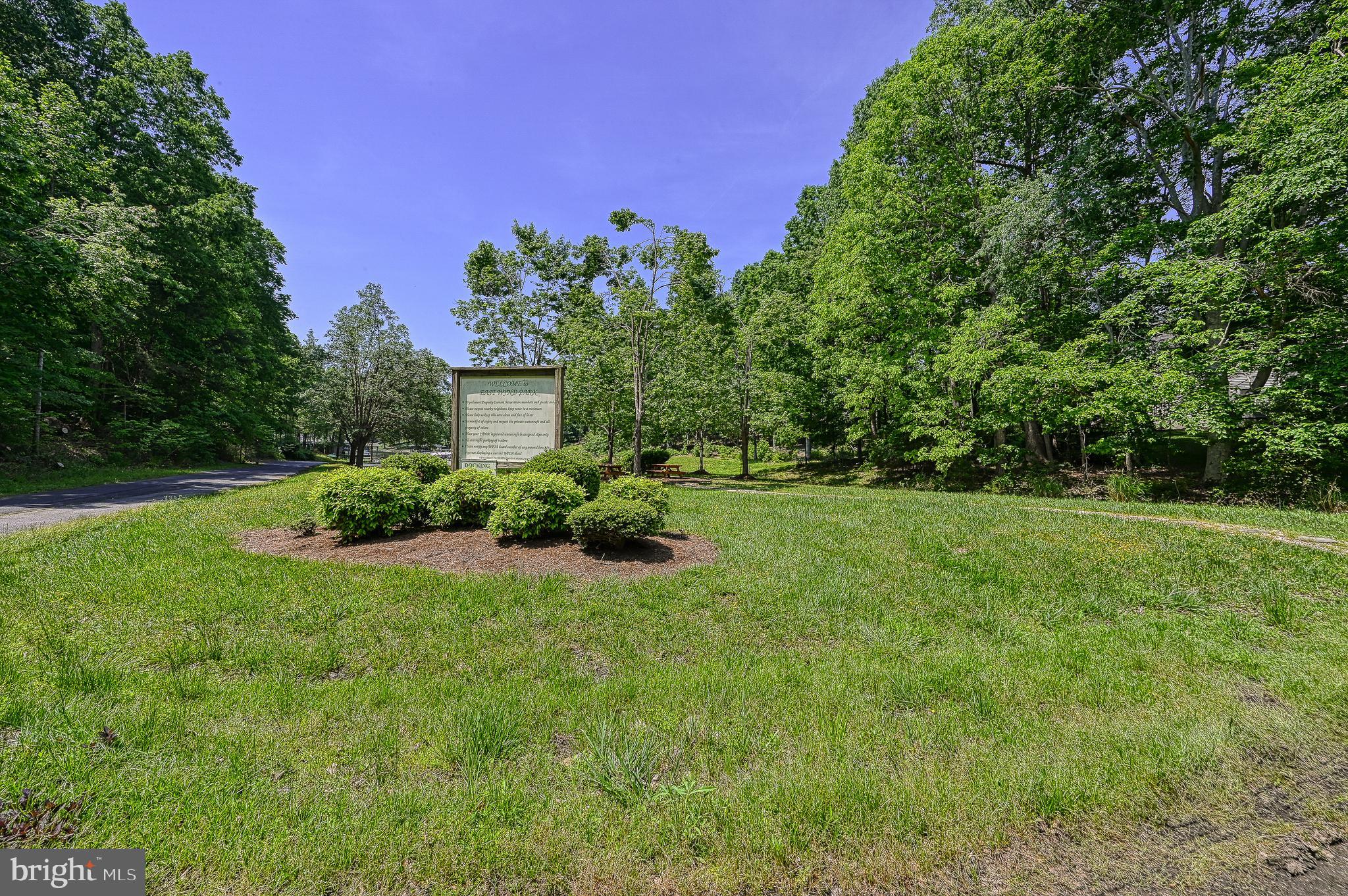 5304 WYNDEMERE CIRCLE