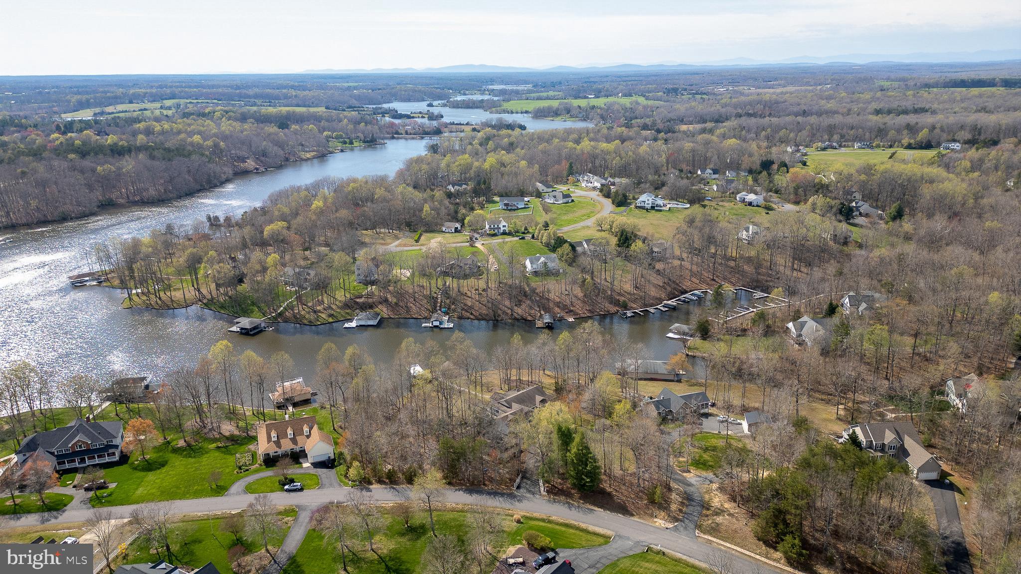 5304 WYNDEMERE CIRCLE