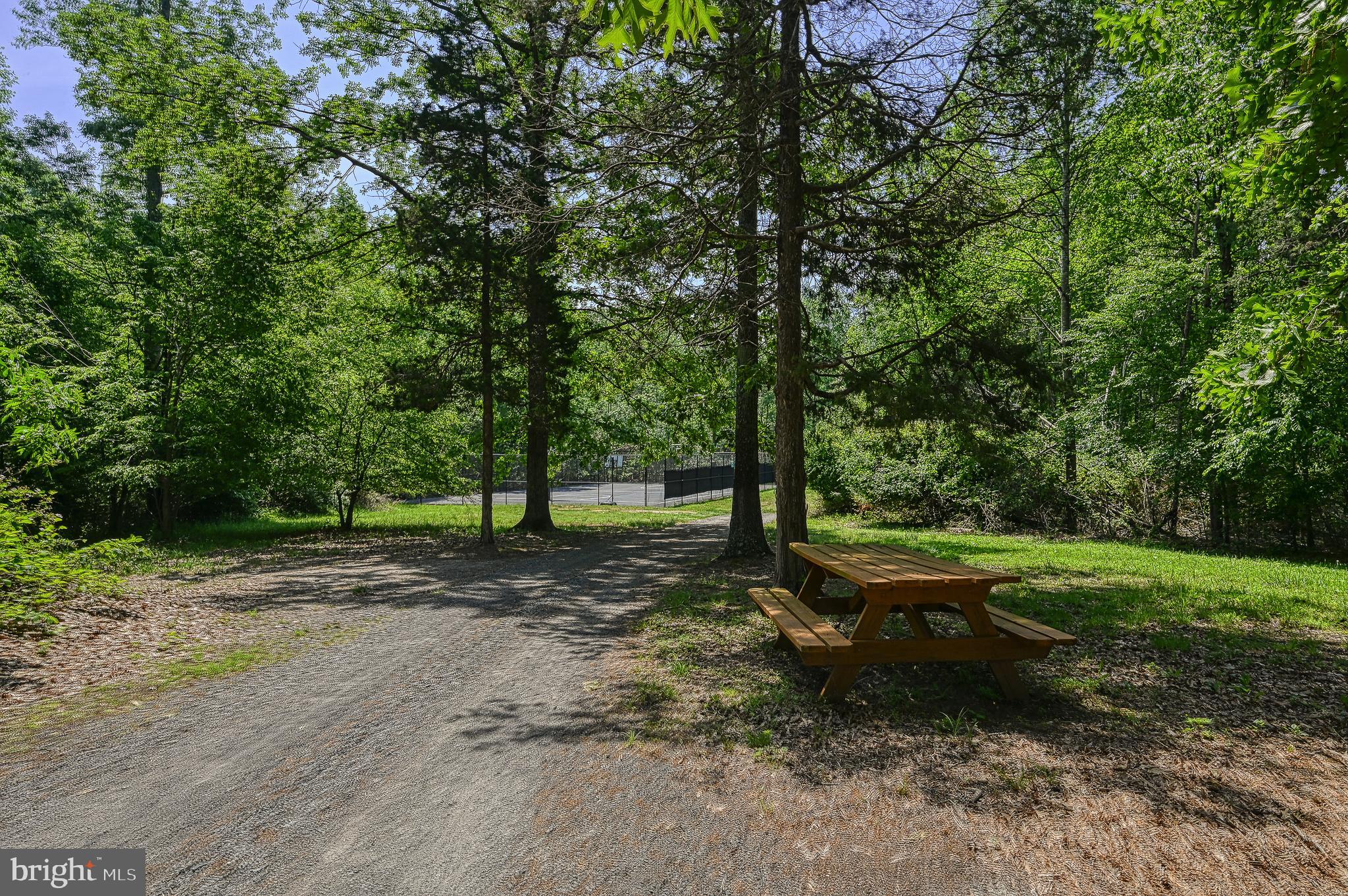 5304 WYNDEMERE CIRCLE