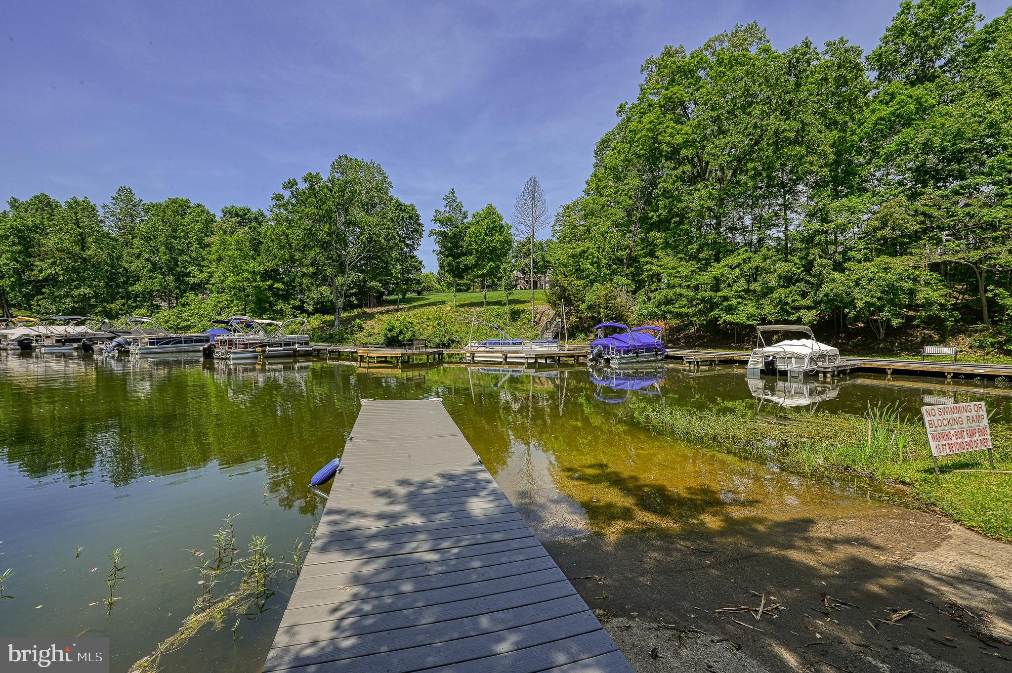 5304 WYNDEMERE CIRCLE