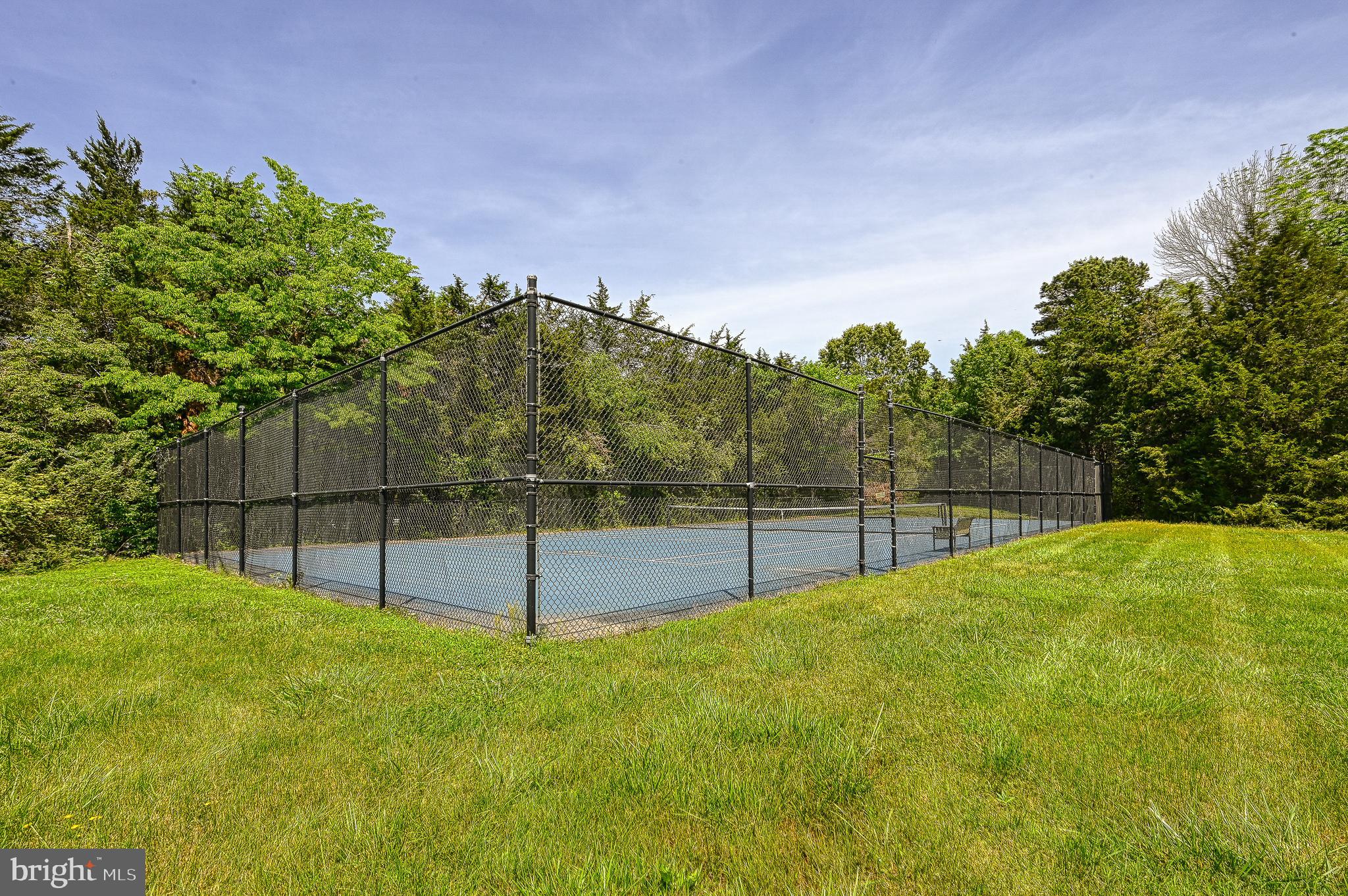 5304 WYNDEMERE CIRCLE