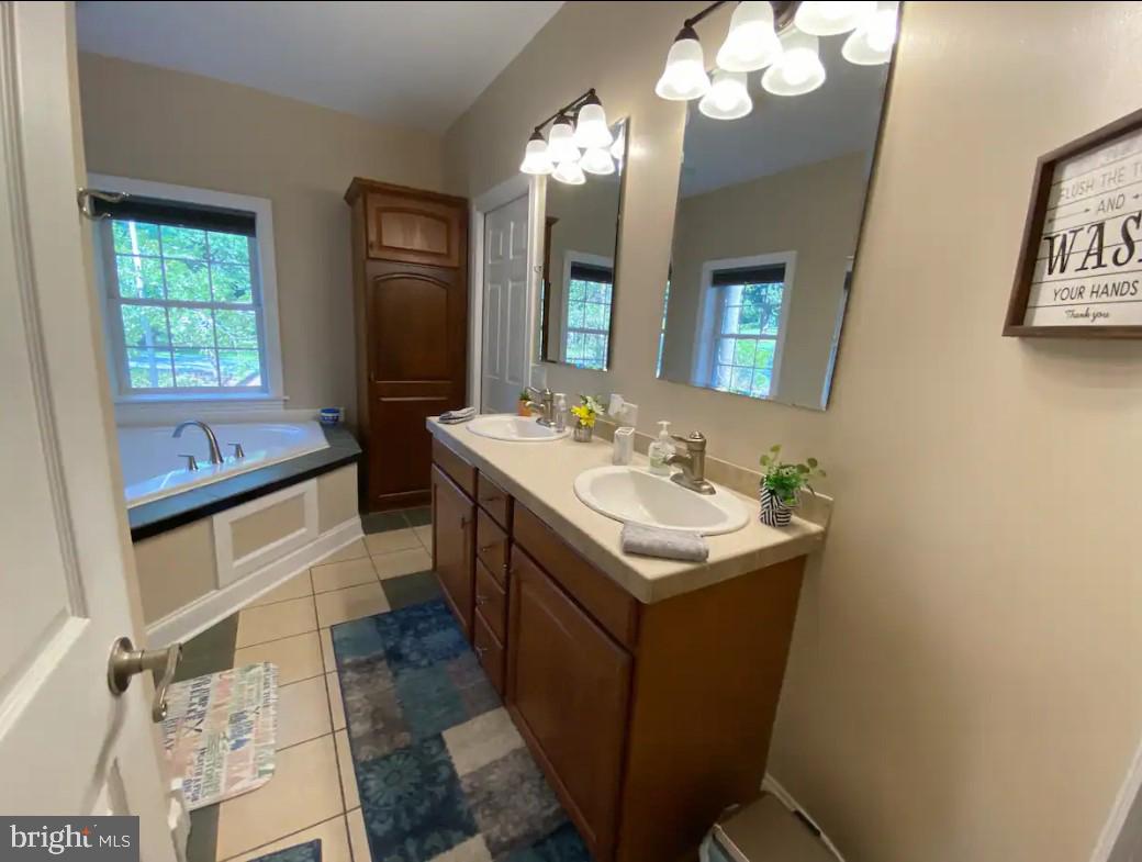 7207 OLD DICKERSONS ROAD