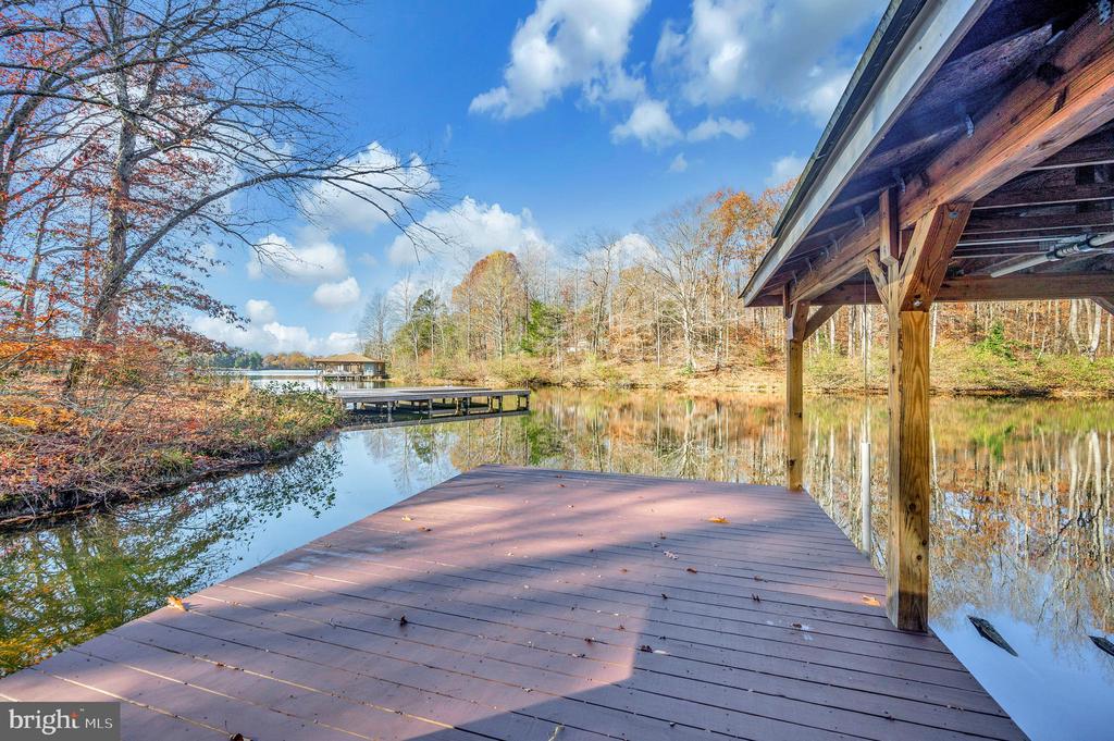 3905 HATTERAS COURT
