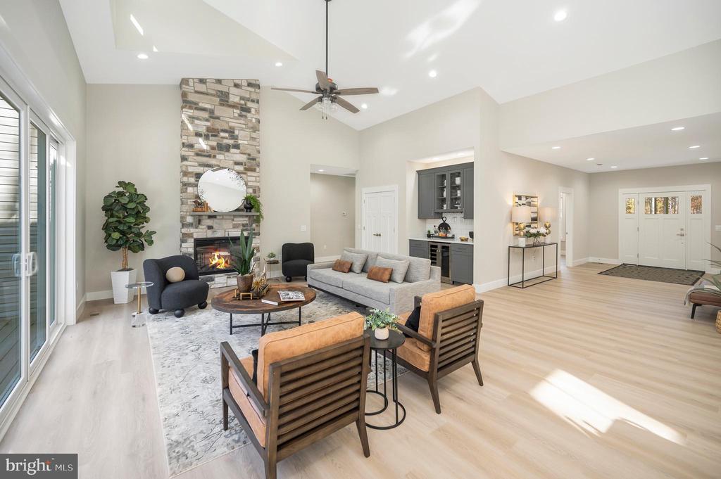 3905 HATTERAS COURT