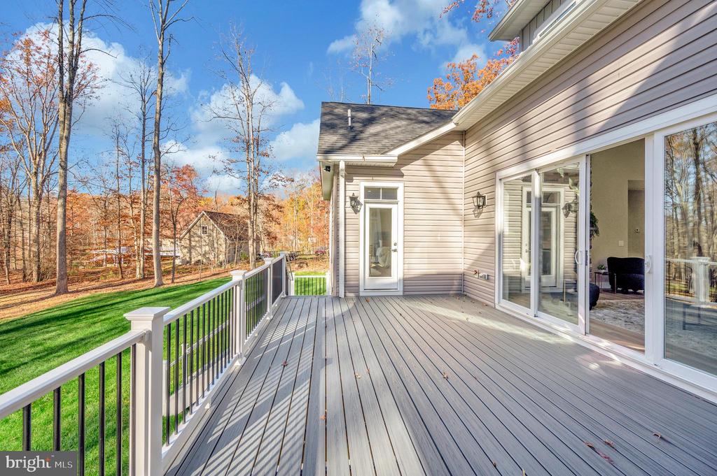 3905 HATTERAS COURT