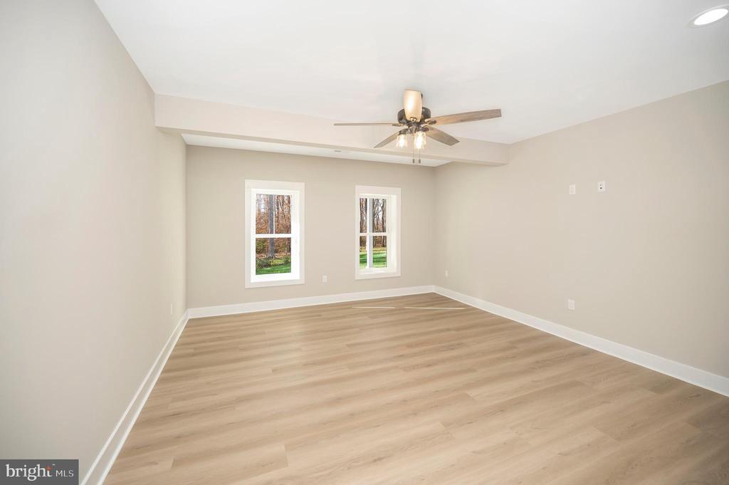 3905 HATTERAS COURT