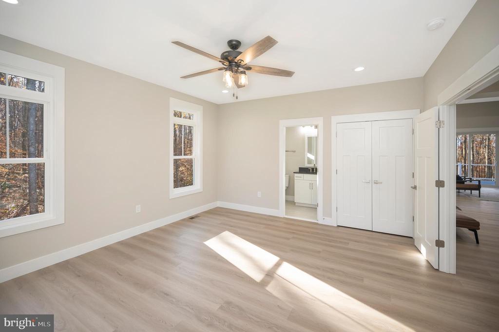 3905 HATTERAS COURT