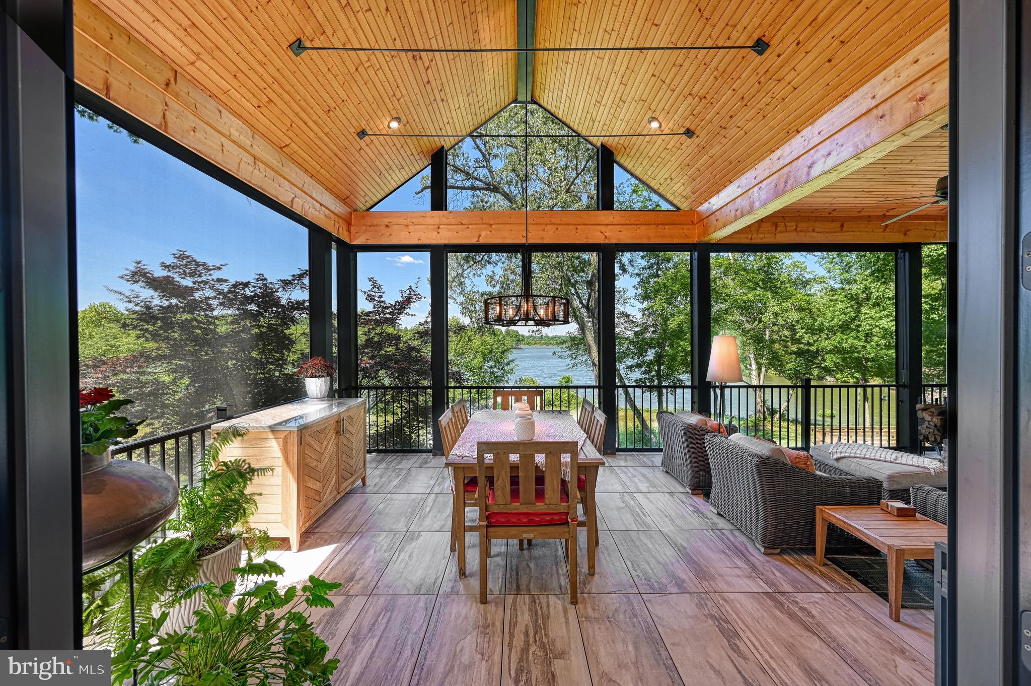 6800 JOHN TAYLOR LANE