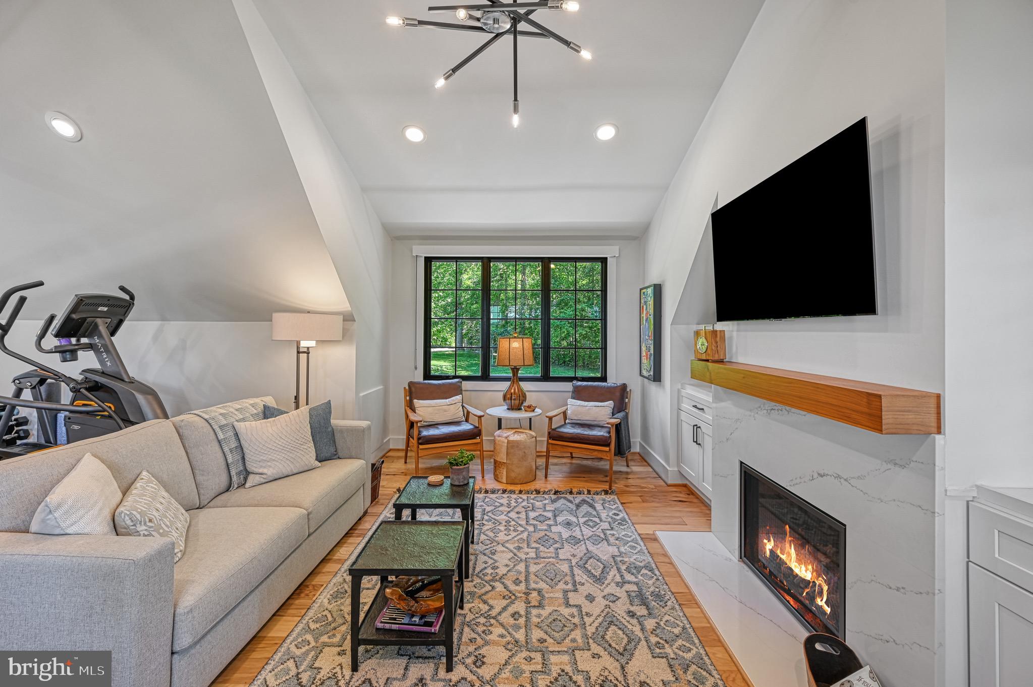 6800 JOHN TAYLOR LANE