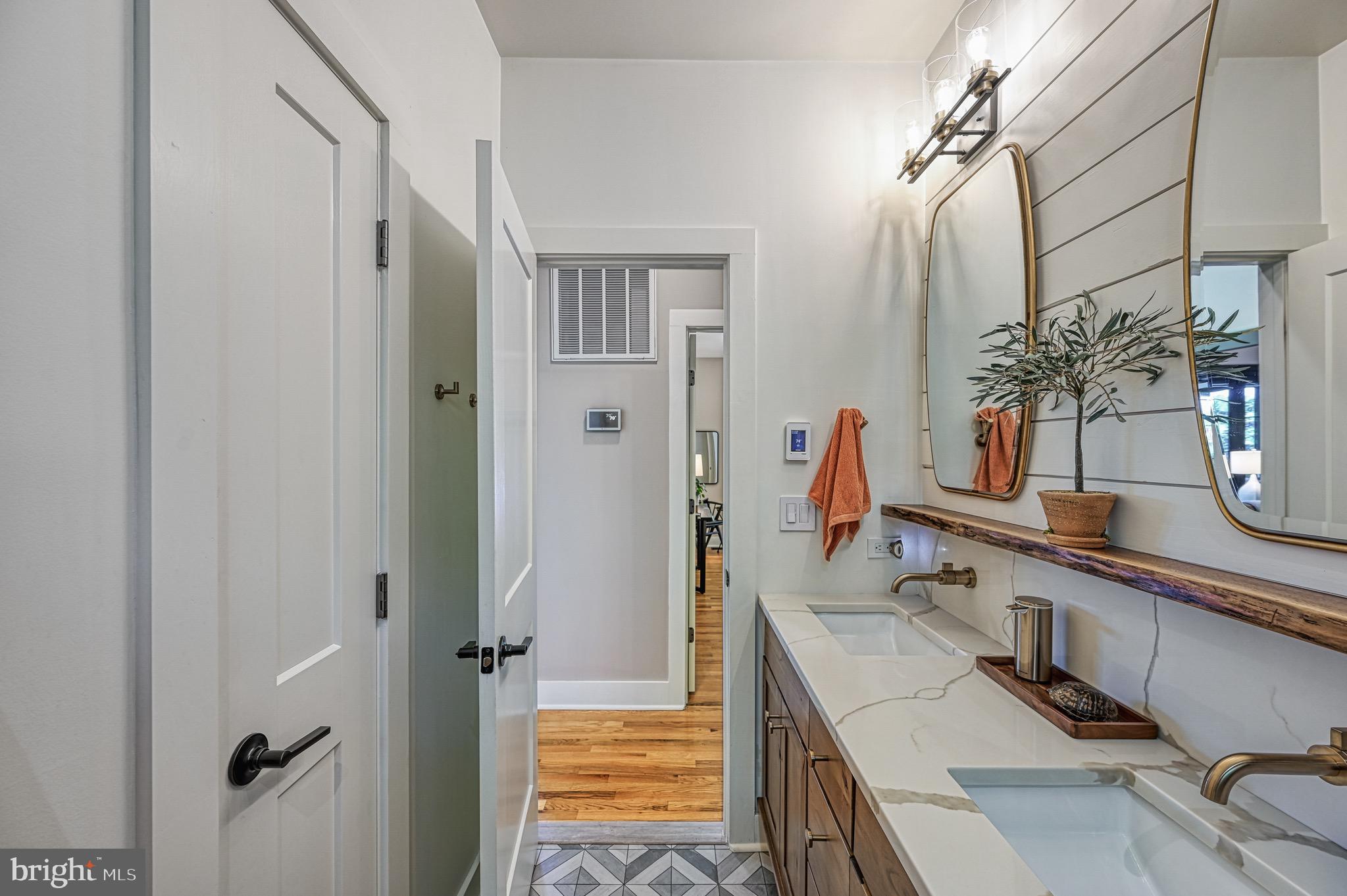 6800 JOHN TAYLOR LANE