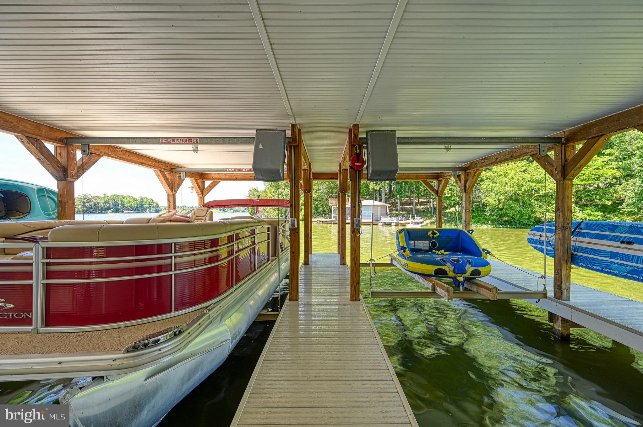 6800 JOHN TAYLOR LANE