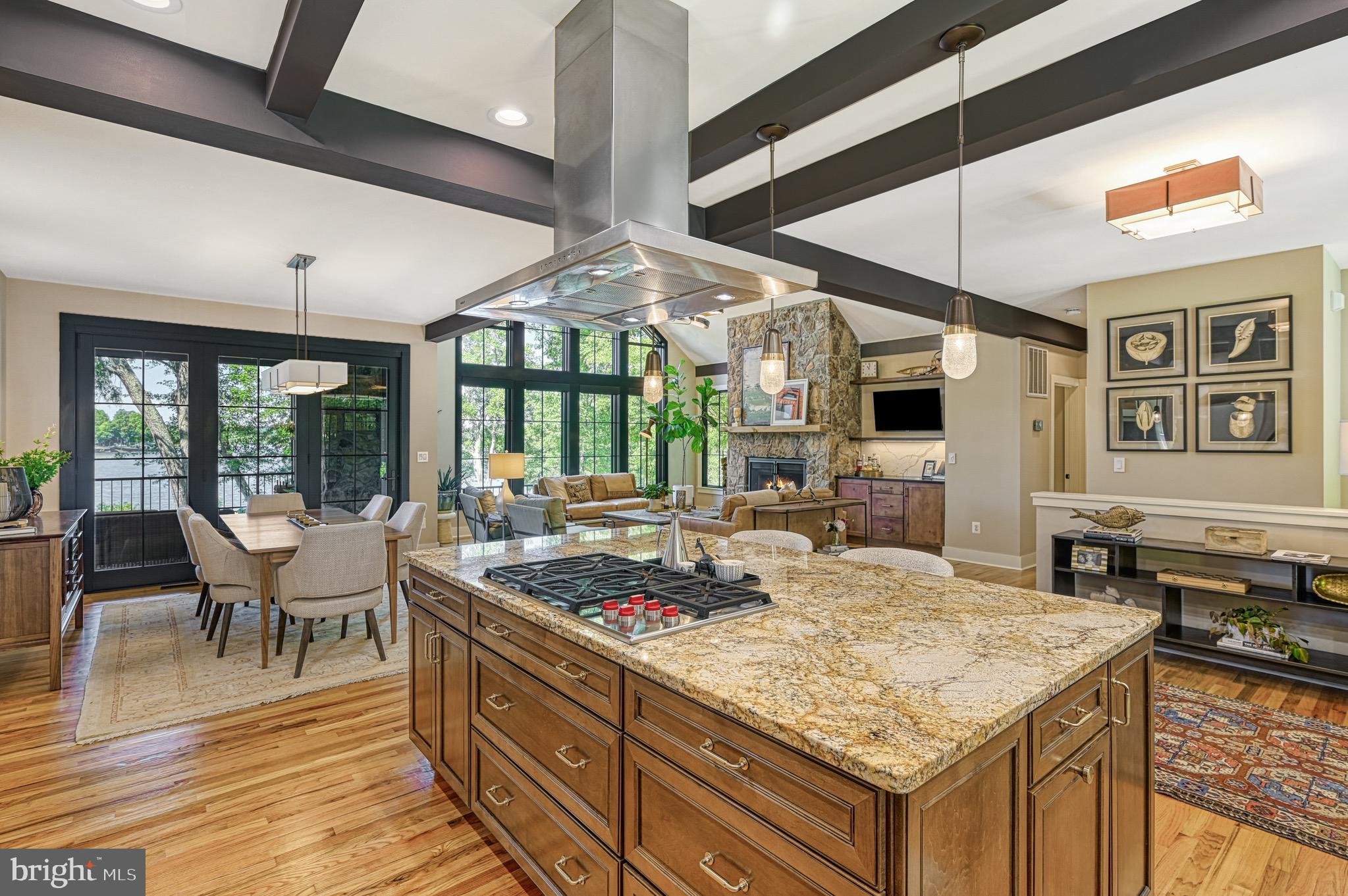 6800 JOHN TAYLOR LANE