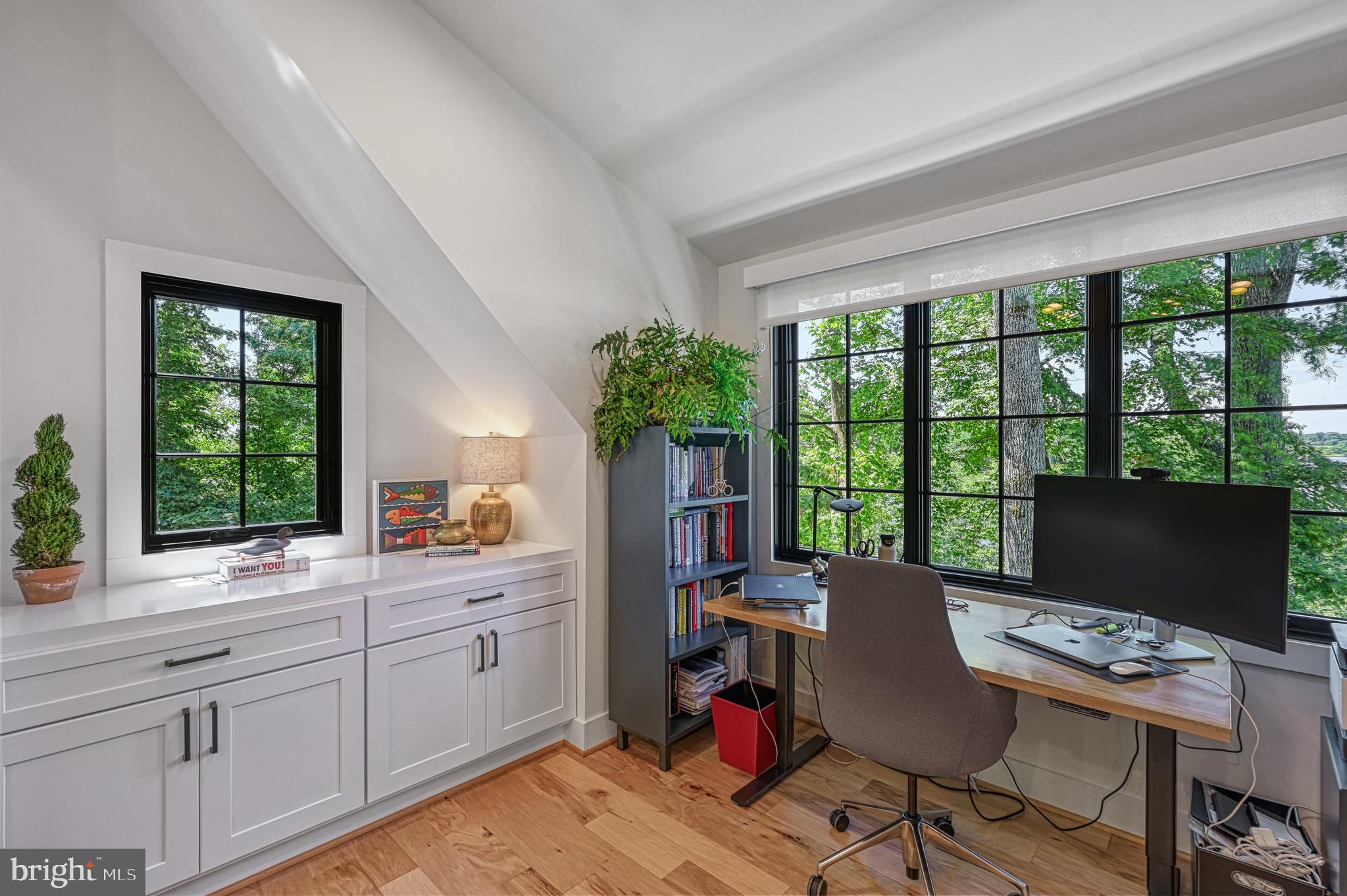 6800 JOHN TAYLOR LANE