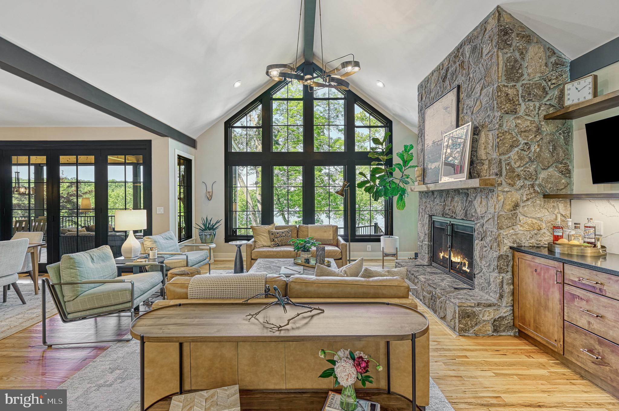 6800 JOHN TAYLOR LANE