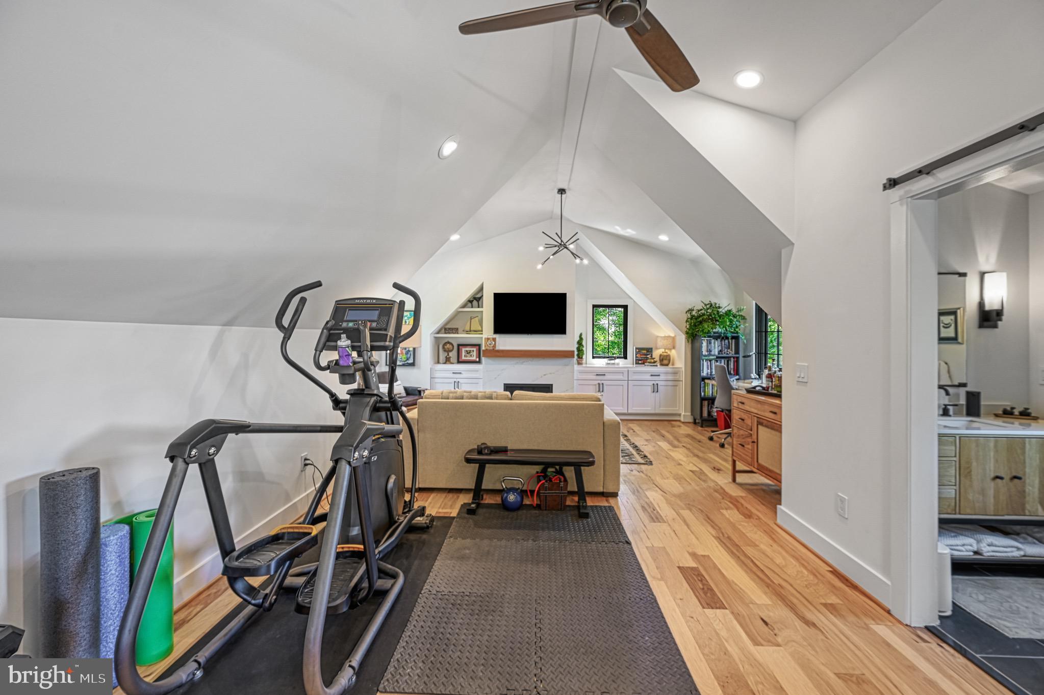 6800 JOHN TAYLOR LANE