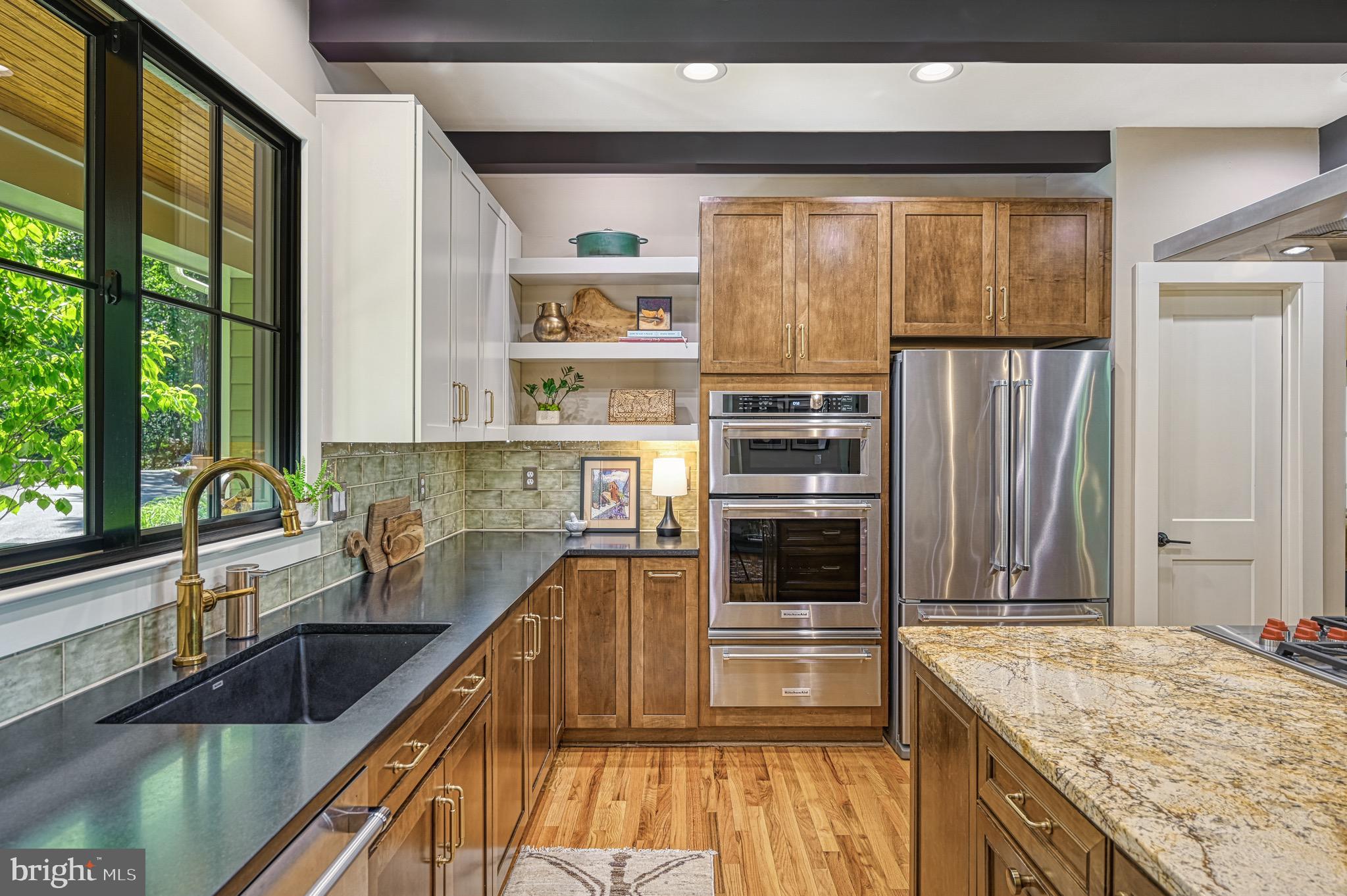 6800 JOHN TAYLOR LANE