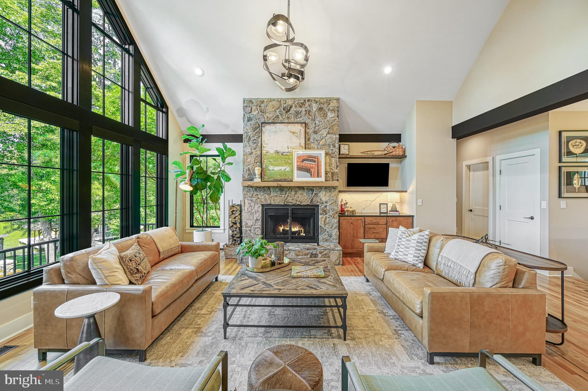 6800 JOHN TAYLOR LANE