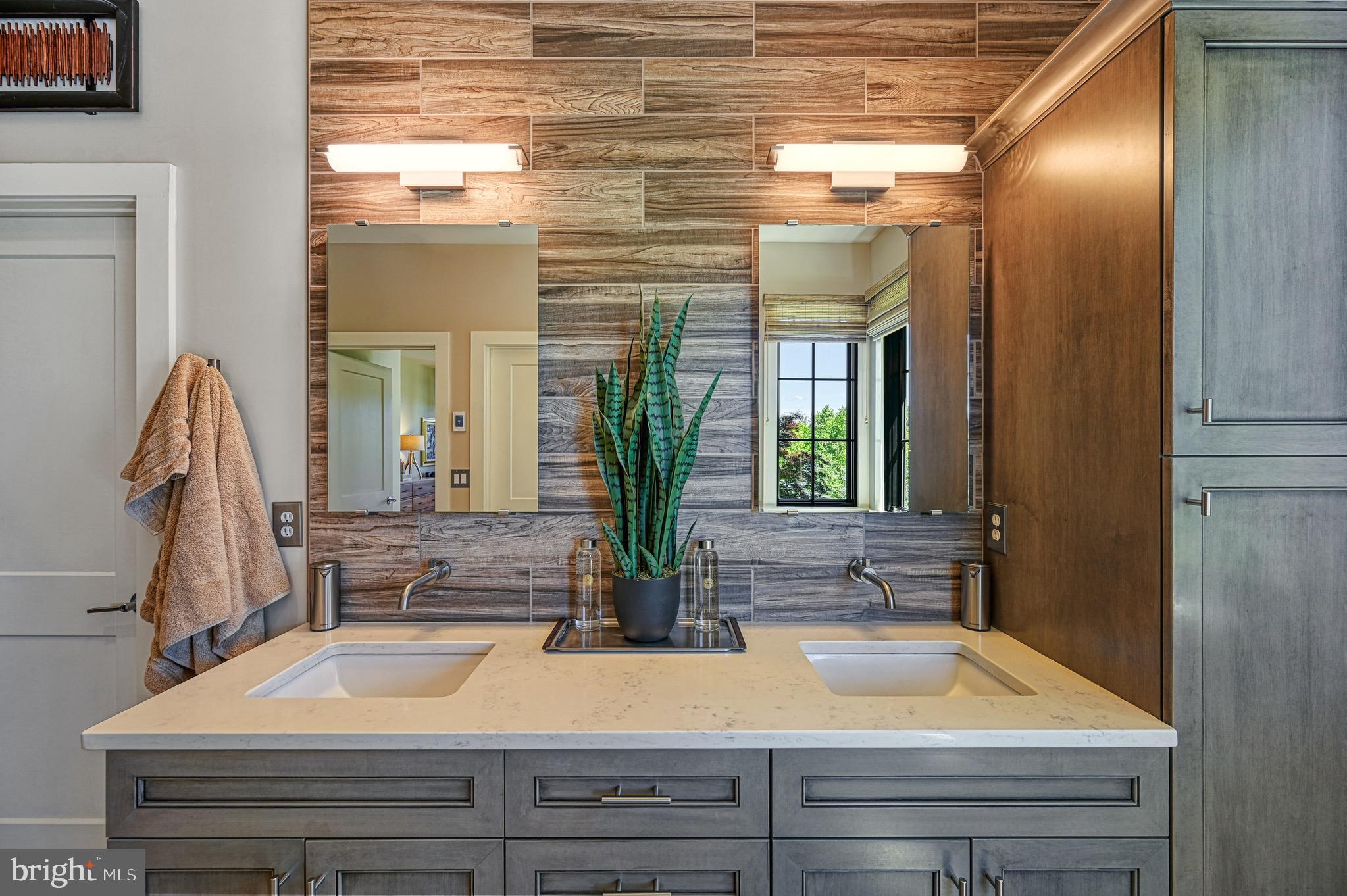 6800 JOHN TAYLOR LANE