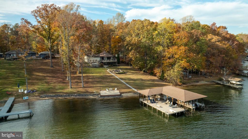2841 BLOUNT DRIVE