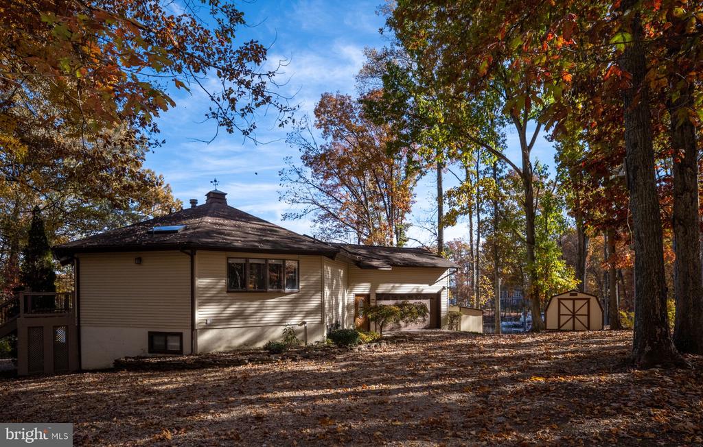 2841 BLOUNT DRIVE