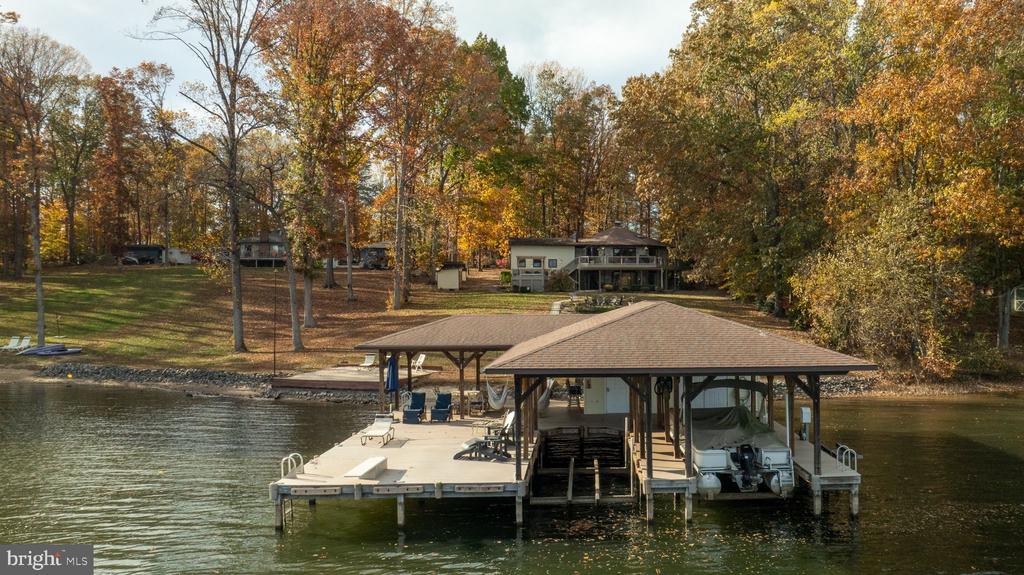 2841 BLOUNT DRIVE