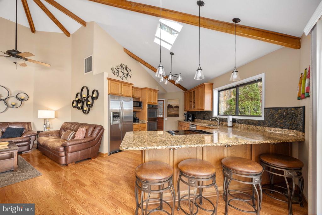 2841 BLOUNT DRIVE