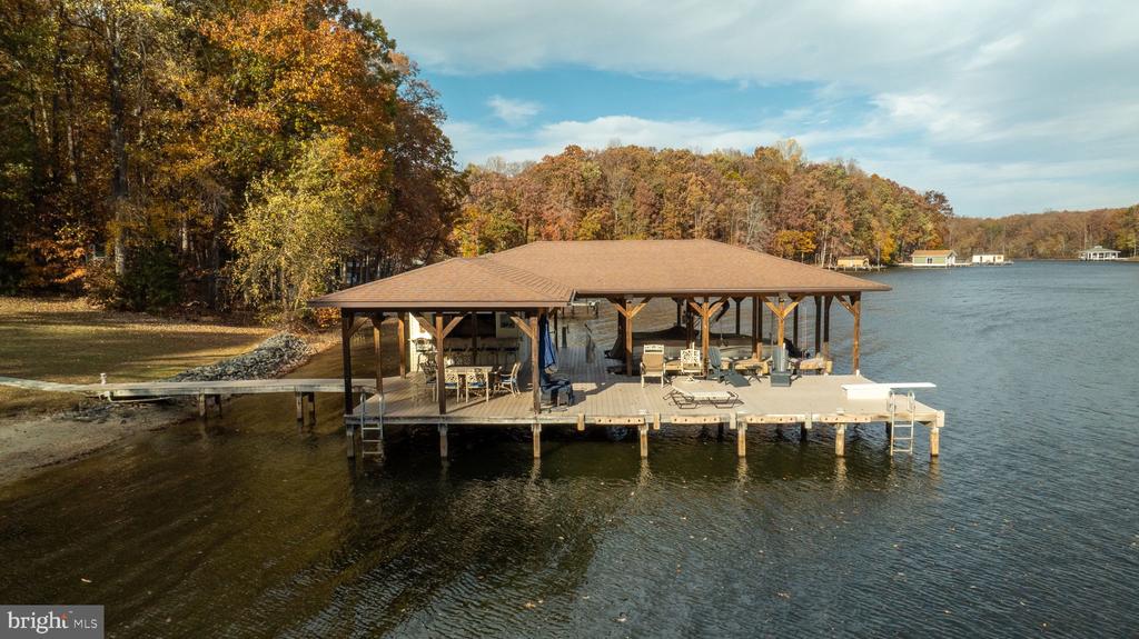 2841 BLOUNT DRIVE