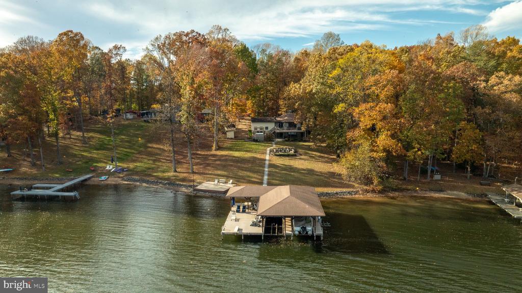 2841 BLOUNT DRIVE