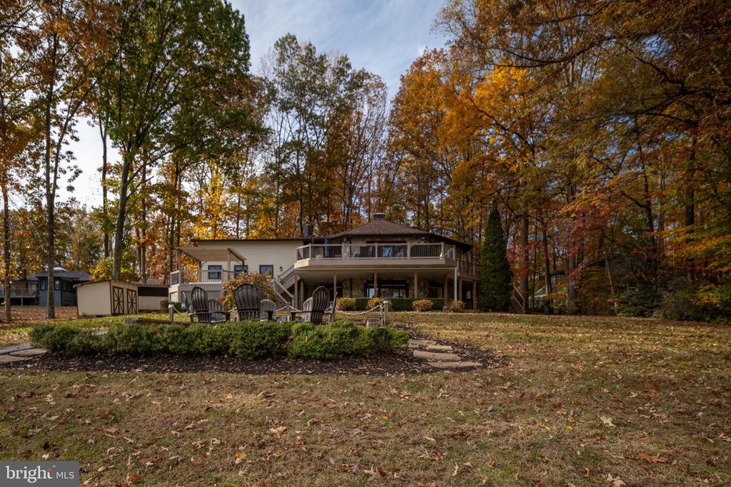 2841 BLOUNT DRIVE