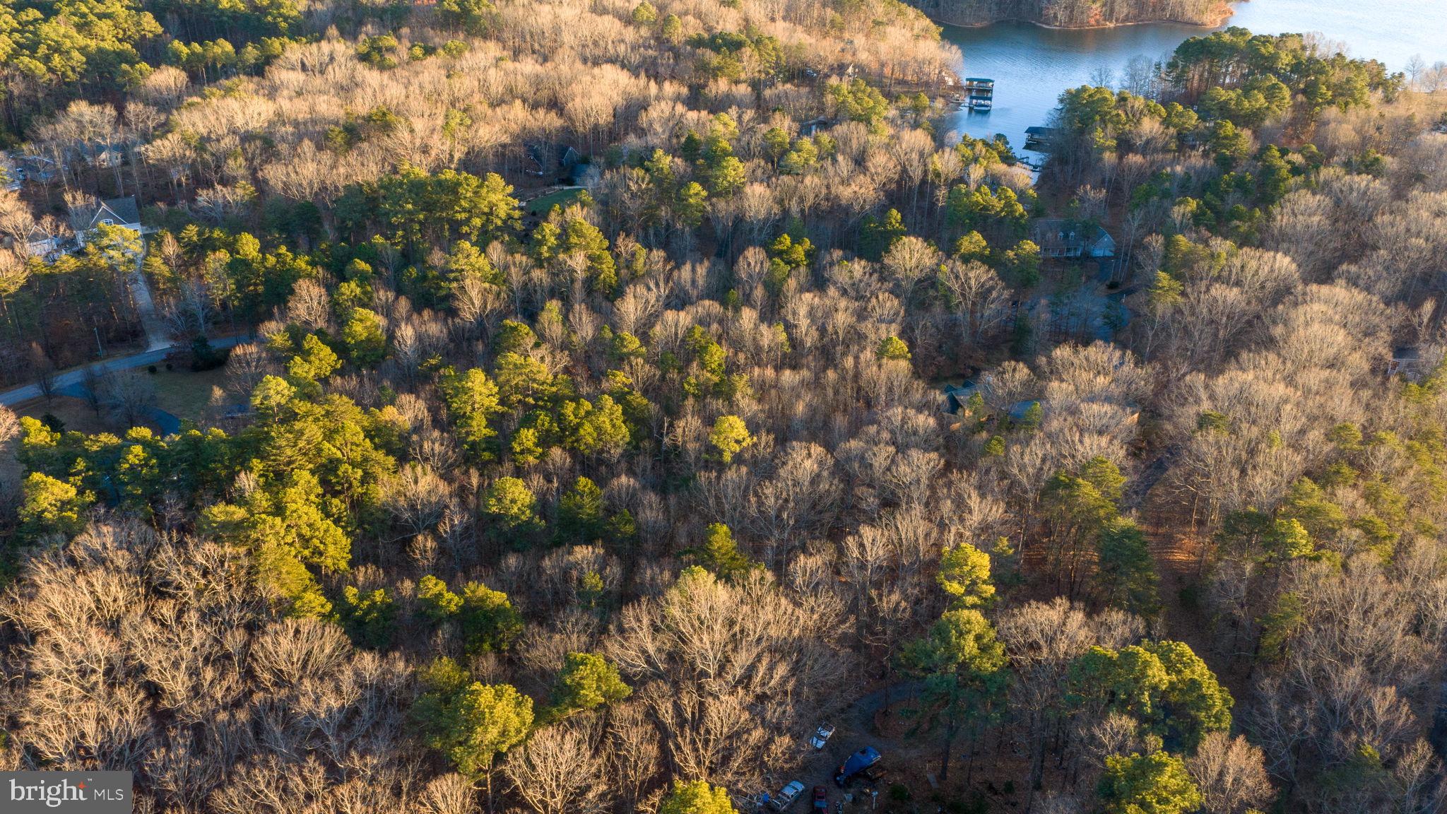 2318 WATERSIDE DRIVE