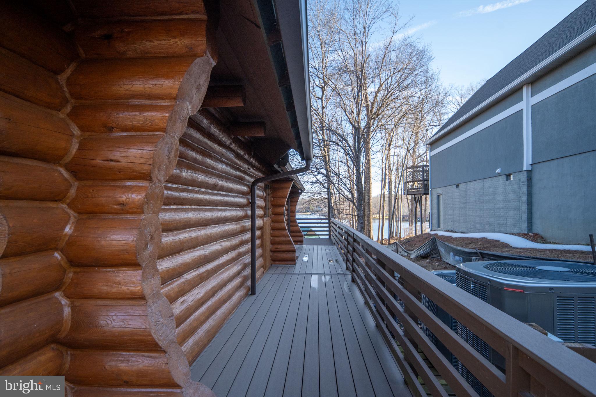 5409 WYNDEMERE CIRCLE