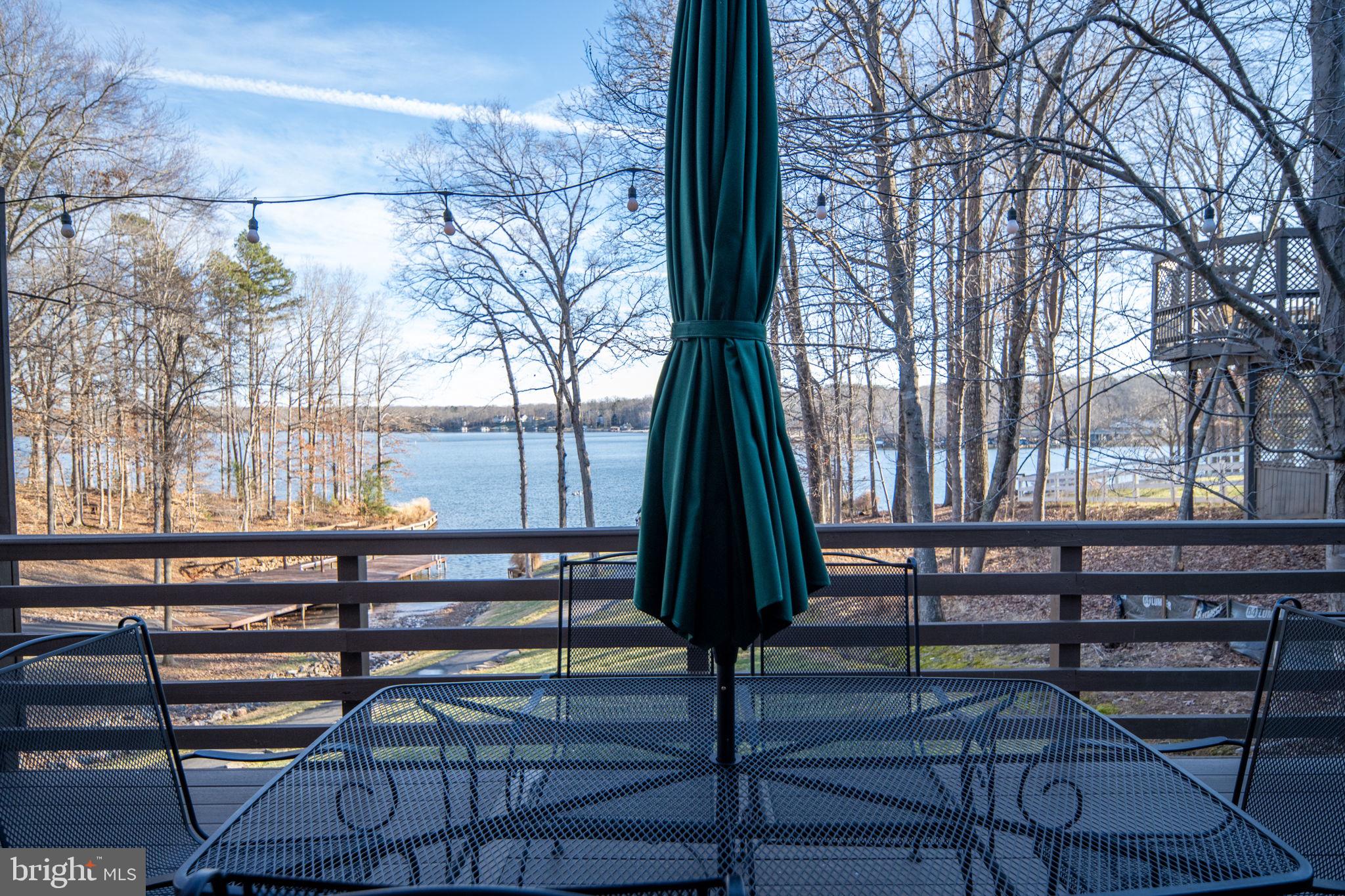 5409 WYNDEMERE CIRCLE