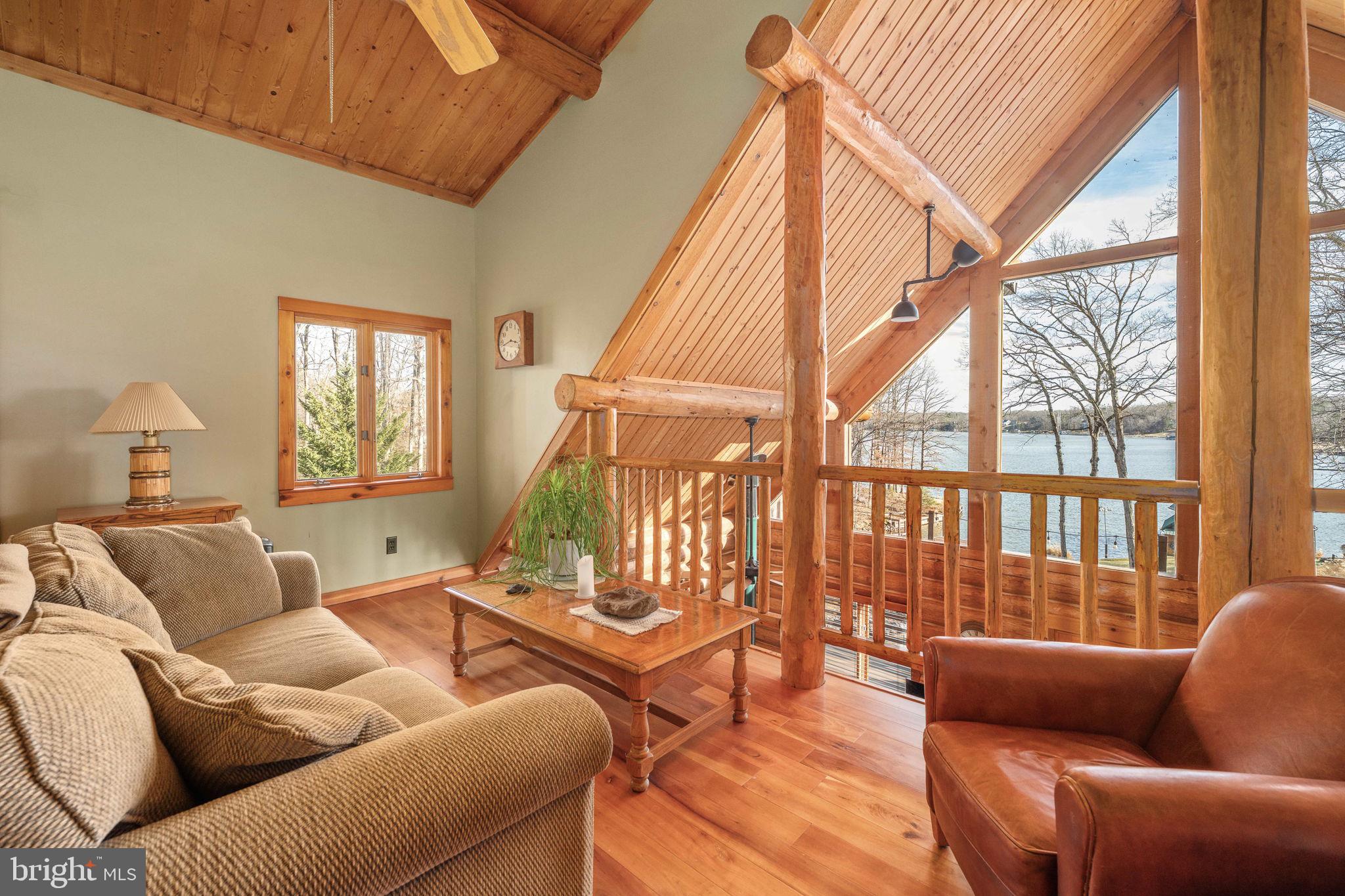 5409 WYNDEMERE CIRCLE