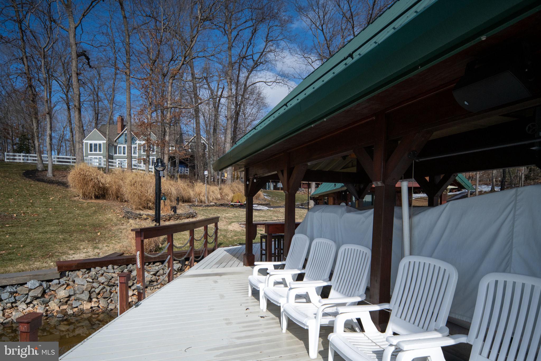 5409 WYNDEMERE CIRCLE