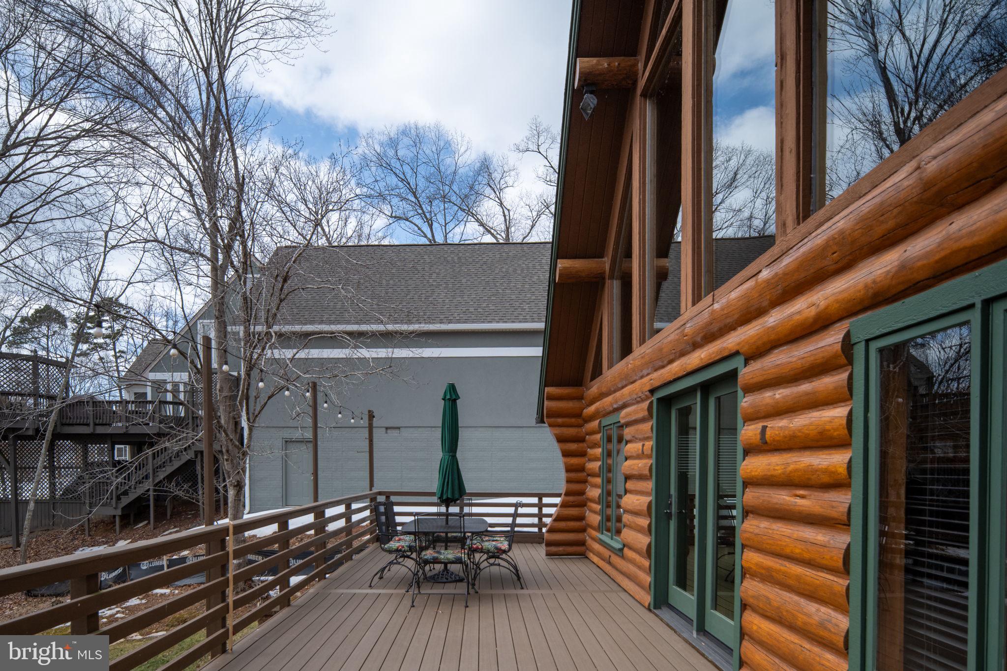 5409 WYNDEMERE CIRCLE