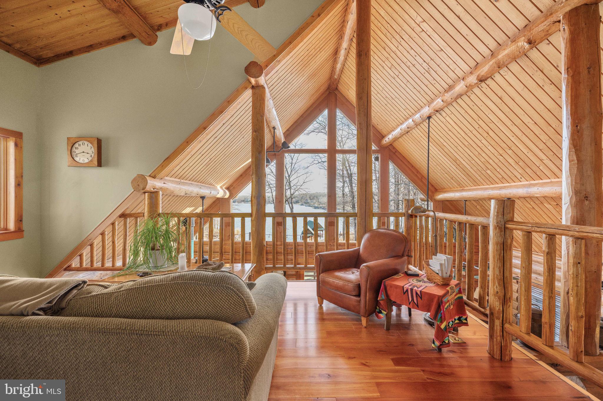 5409 WYNDEMERE CIRCLE