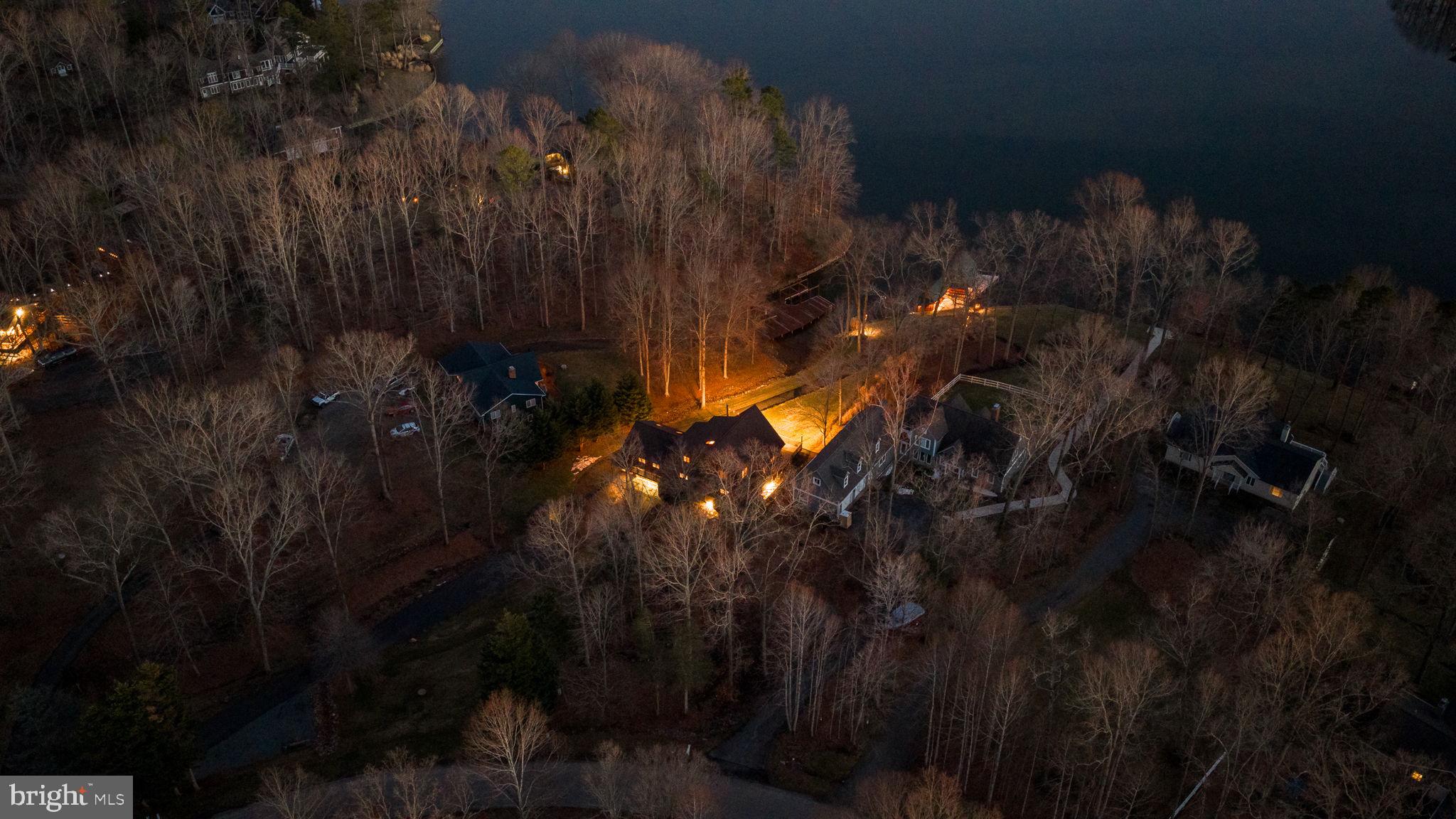 5409 WYNDEMERE CIRCLE