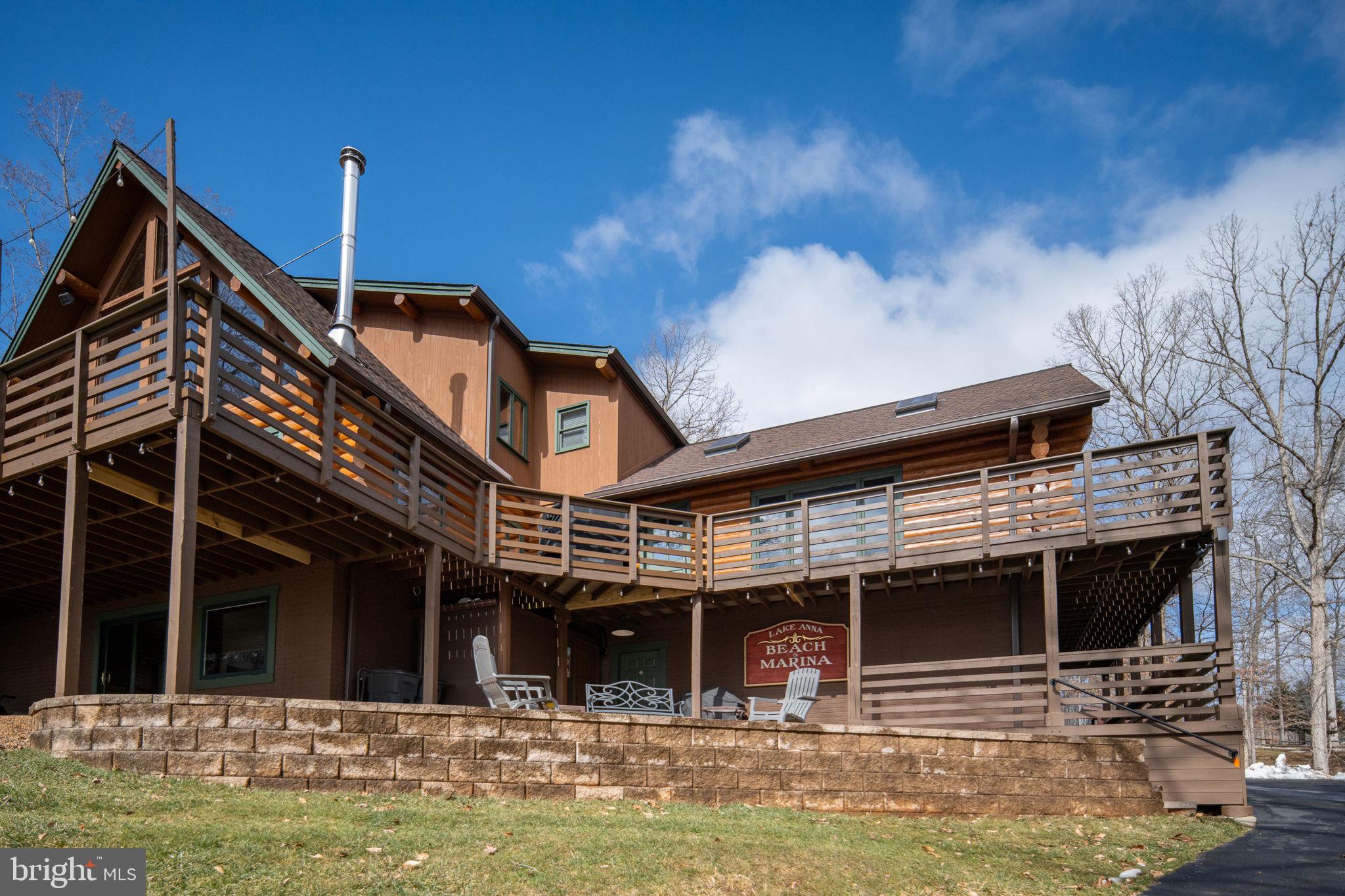 5409 WYNDEMERE CIRCLE