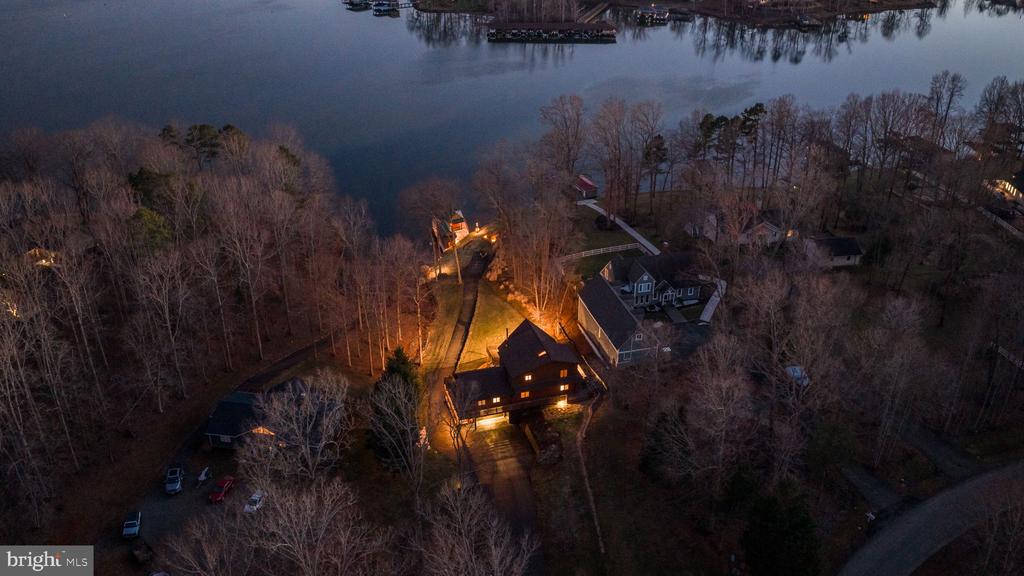5409 WYNDEMERE CIRCLE