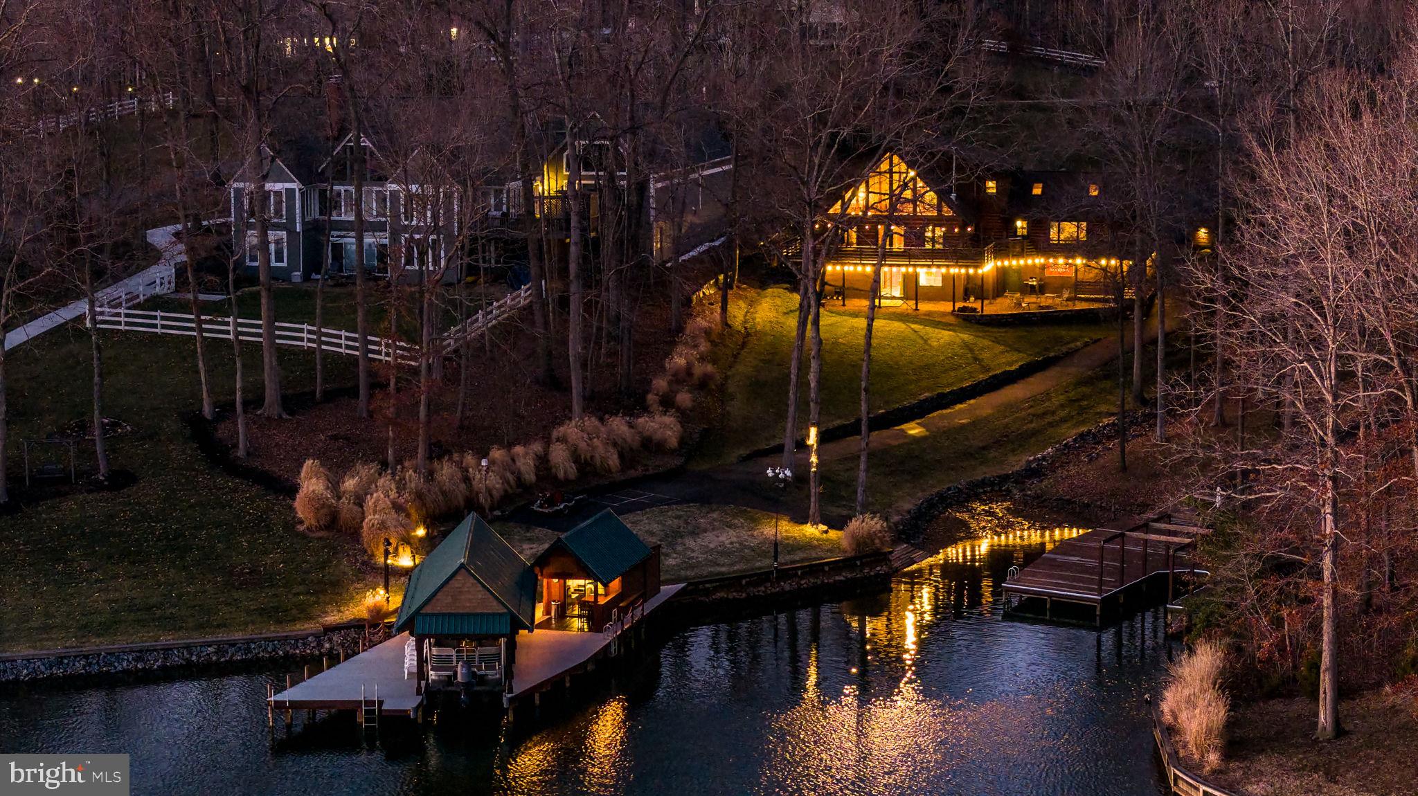 5409 WYNDEMERE CIRCLE