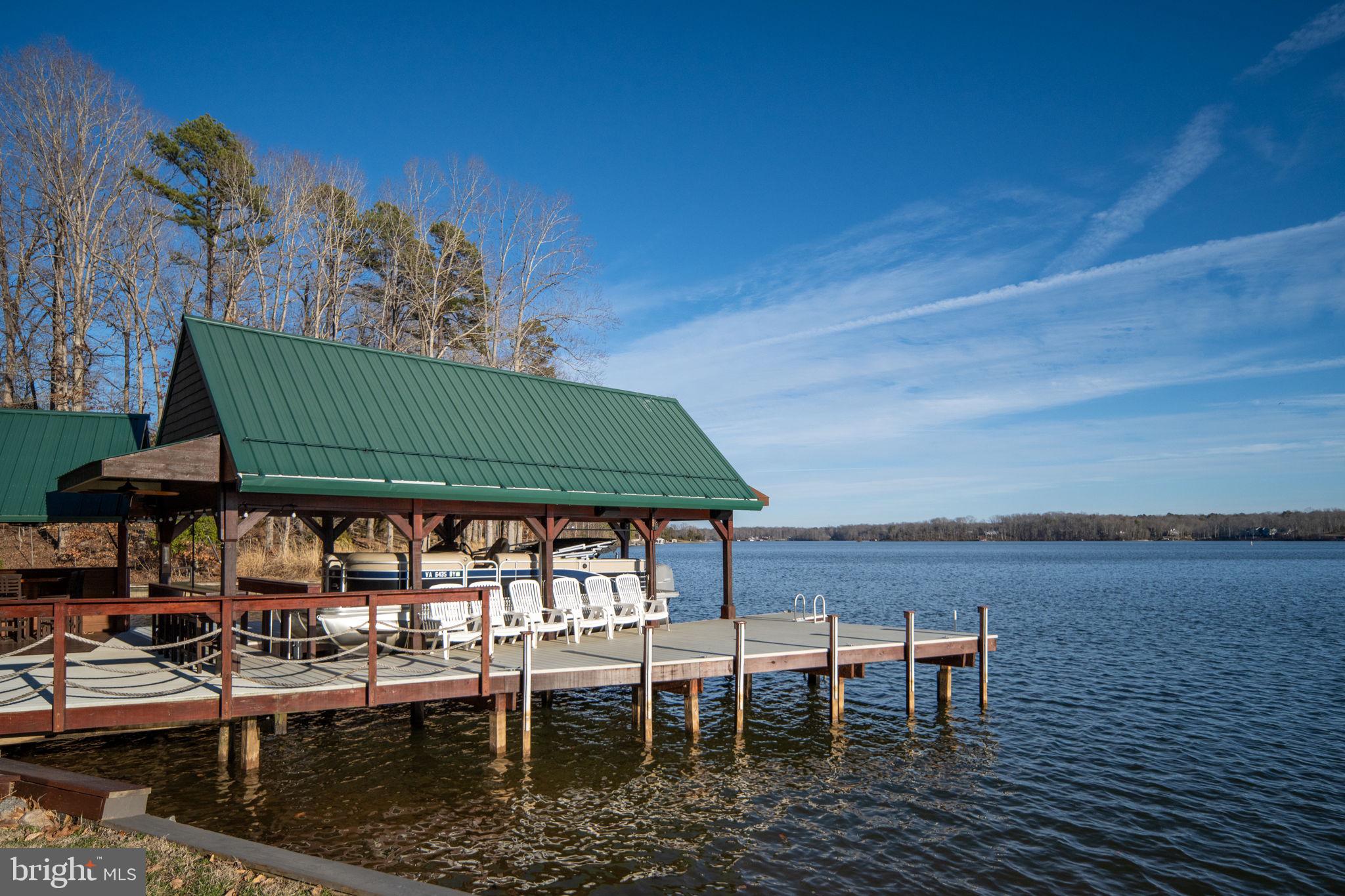 5409 WYNDEMERE CIRCLE