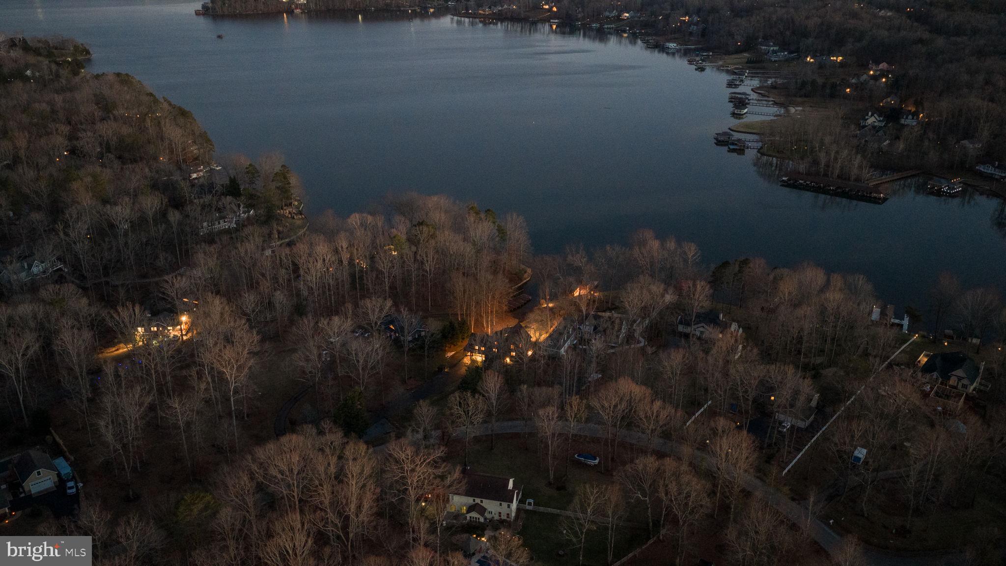 5409 WYNDEMERE CIRCLE