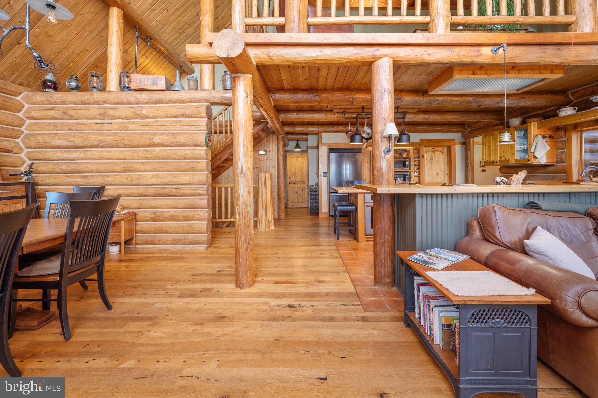 5409 WYNDEMERE CIRCLE