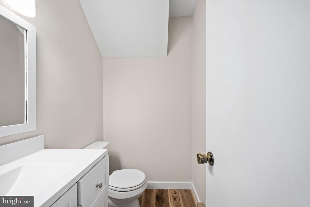 26 JACKSON AVENUE A
