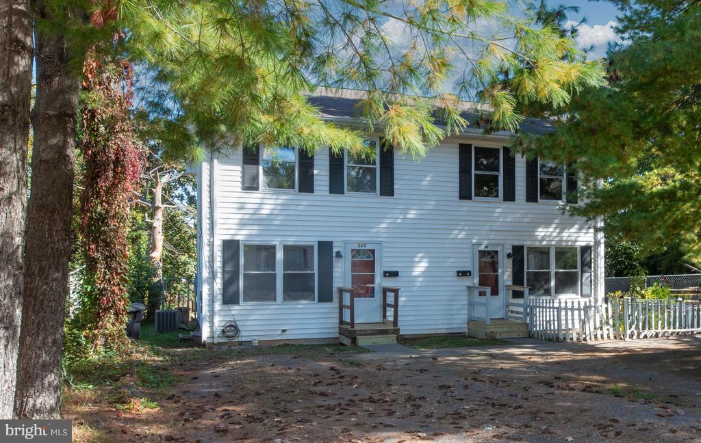 26 JACKSON AVENUE A